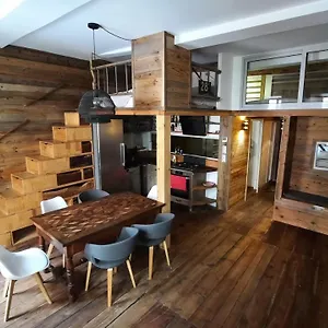 Idealement Situe Coeur Du Village - Calme & Confort Saint-Étienne-de-Tinée