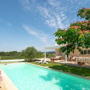 Vakantiehuis Les Terrasses De Cascavelle, Blauvac